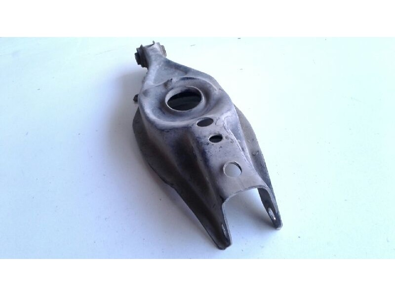 Recambio de brazo suspension inferior trasero derecho para ssangyong kyron 270 spr xdi premium 4wd referencia OEM IAM   