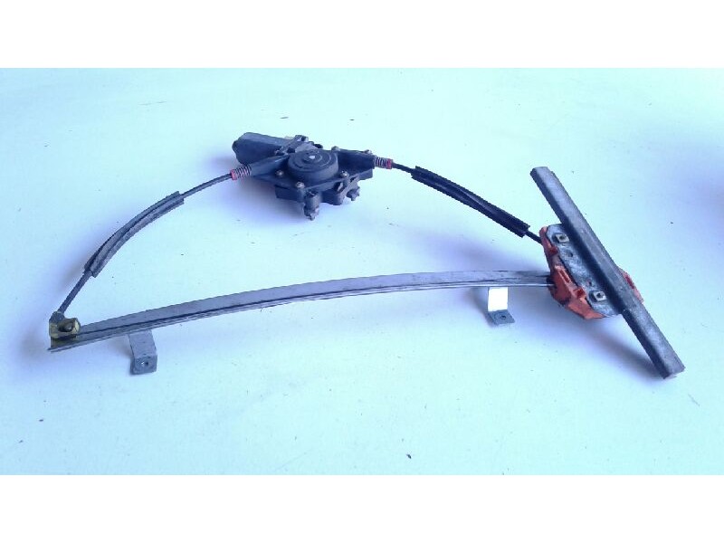 Recambio de elevalunas delantero izquierdo para ford fiesta berl./courier 1.4 cat (pt-e) referencia OEM IAM   