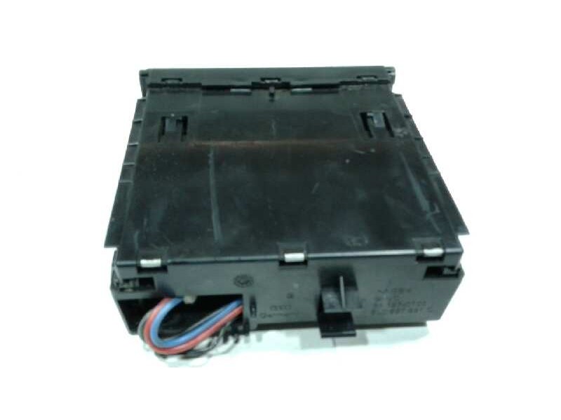 Recambio de cenicero para audi a3 (8l) 1.8 ambiente referencia OEM IAM 8L0857961FKZ  