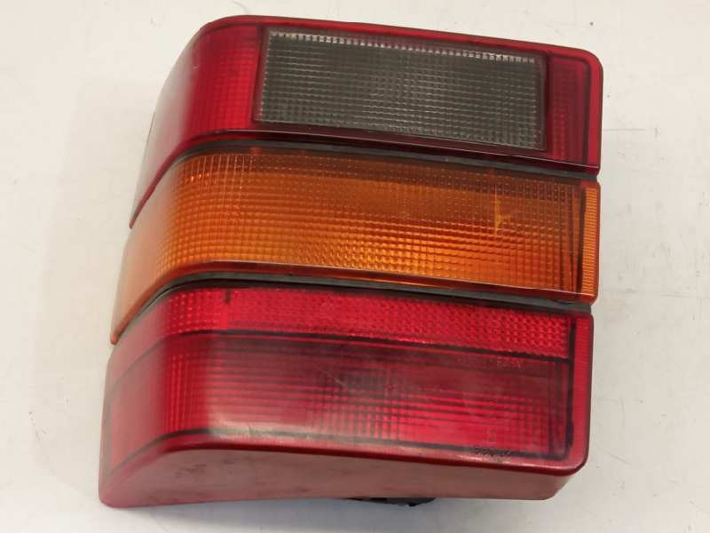 Recambio de piloto trasero derecho para seat ibiza disco referencia OEM IAM SE021934006A  