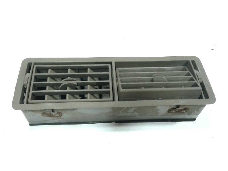 Recambio de aireador central para seat ibiza disco referencia OEM IAM   