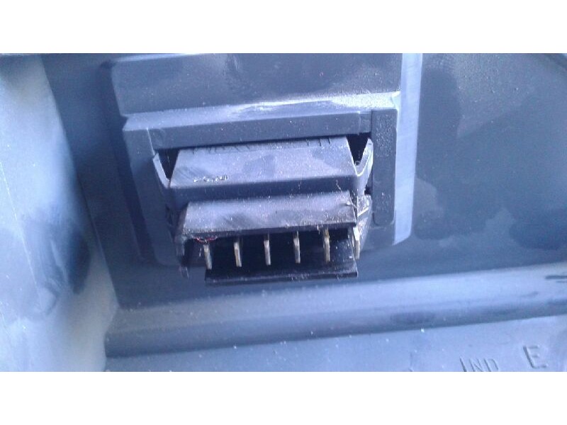 Recambio de mando elevalunas delantero derecho para renault clio i fase i+ii (b/c57) 1.2 rl referencia OEM IAM   