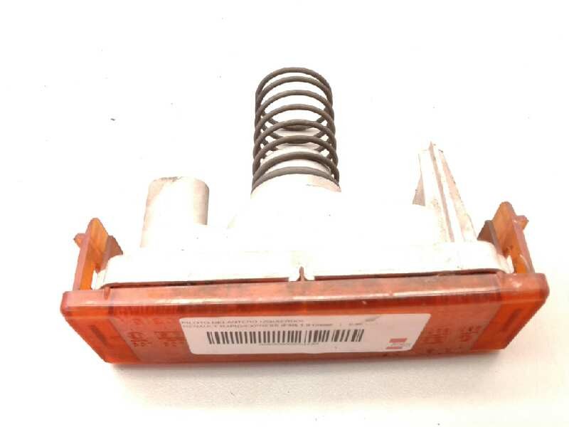 Recambio de piloto delantero izquierdo para renault rapid/express (f40) 1.9 diesel referencia OEM IAM 7700811996  