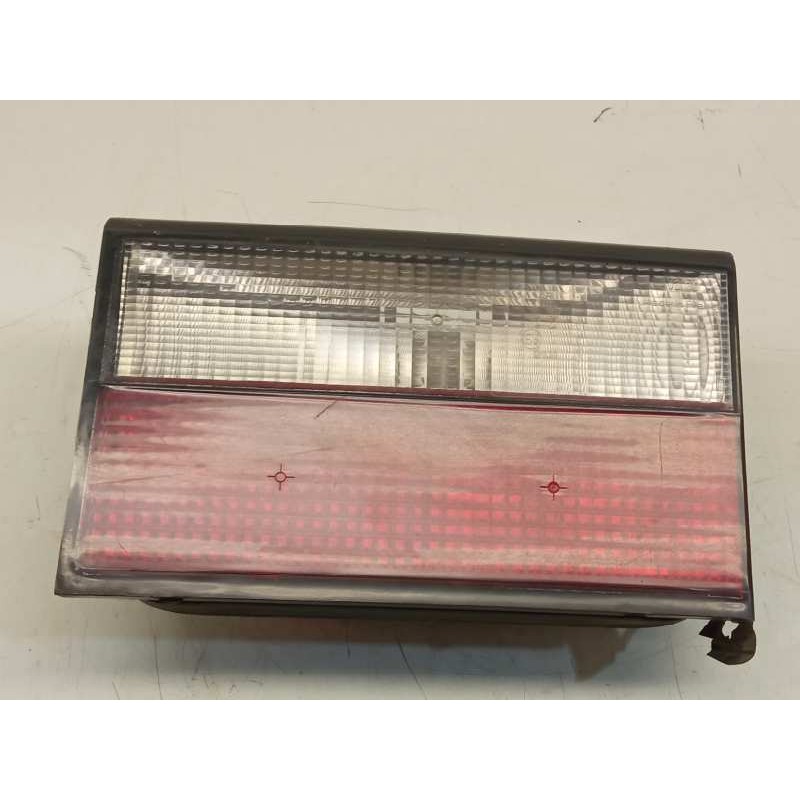 Recambio de piloto trasero derecho porton para citroen xantia berlina 2.0 hdi 90/110 attraction referencia OEM IAM 22240234  
