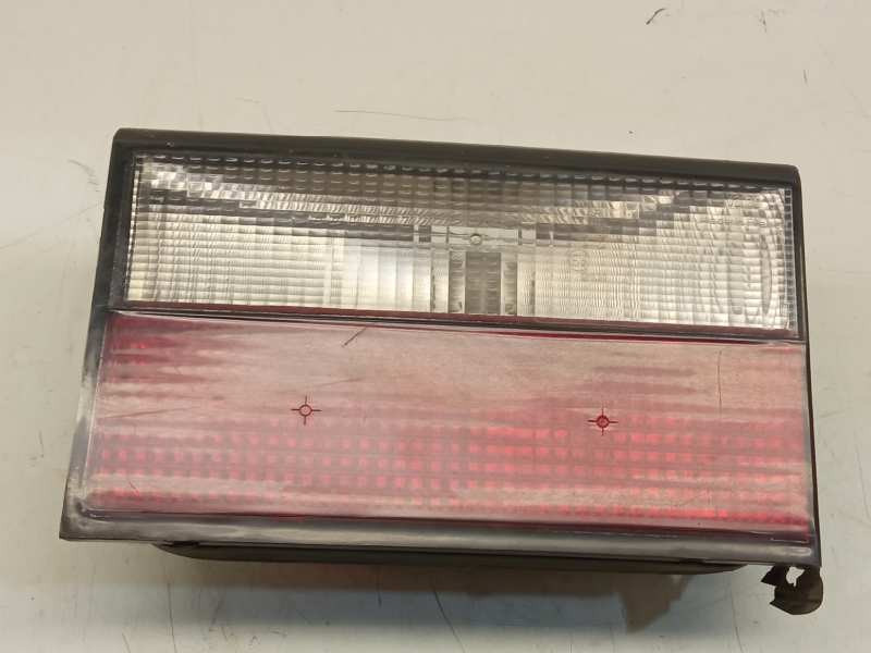 Recambio de piloto trasero derecho porton para citroen xantia berlina 2.0 hdi 90/110 attraction referencia OEM IAM 22240234  