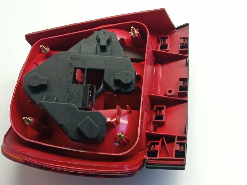 Recambio de piloto trasero derecho para audi a4 avant (b5) referencia OEM IAM   