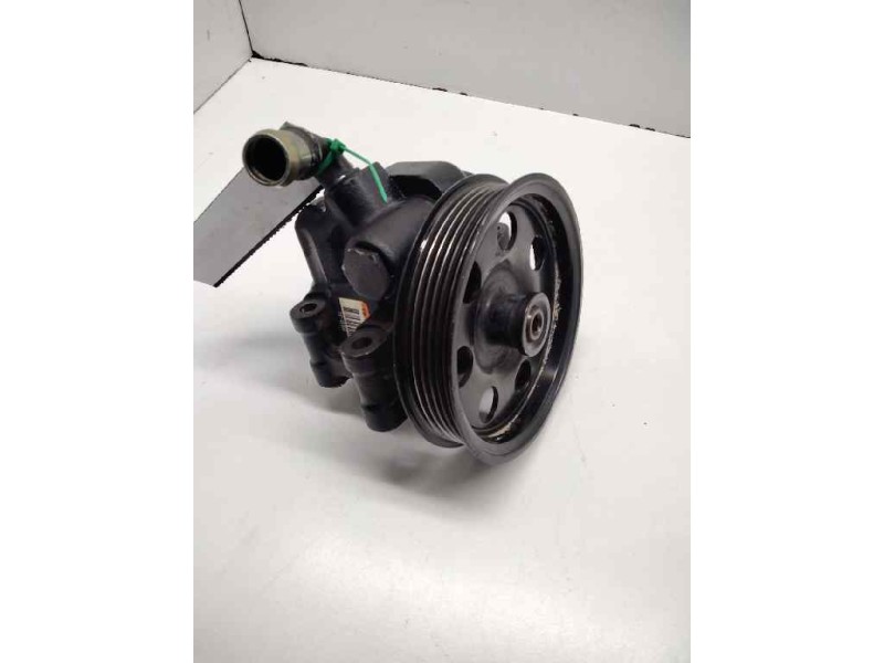 Recambio de bomba direccion para ford focus berlina (cak) ambiente referencia OEM IAM 4FB2203 HBDJC GX31
