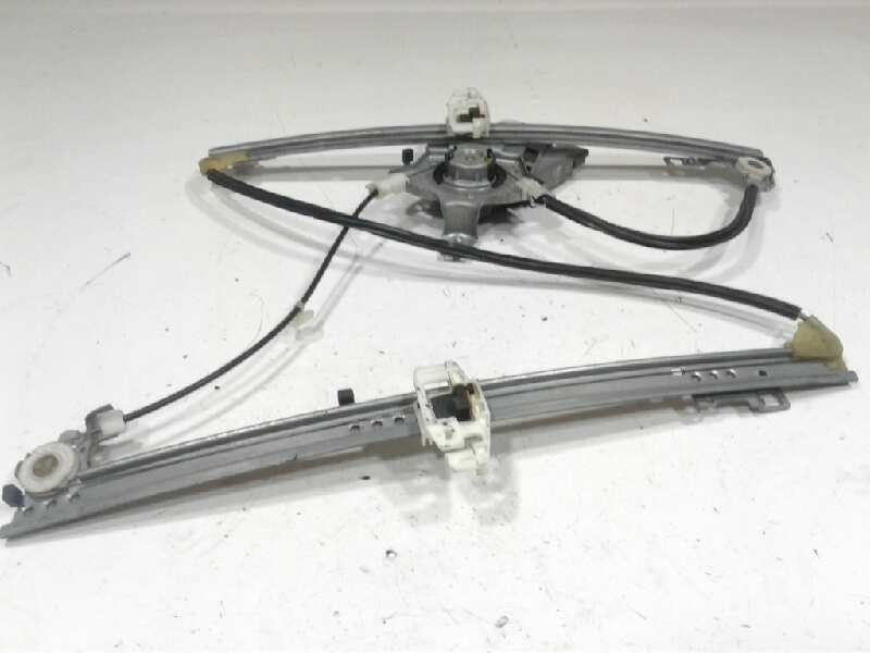 Recambio de elevalunas delantero derecho para citroen xsara berlina 1.6i 16v exclusive referencia OEM IAM 400595N  