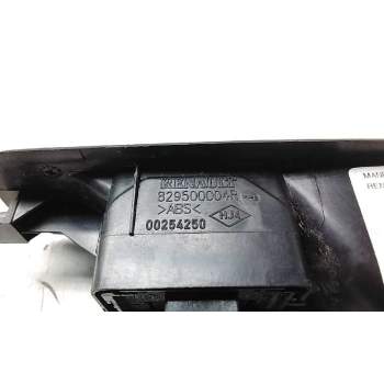 Recambio de mando elevalunas trasero derecho para renault scenic iii dynamique referencia OEM IAM 829500004R  