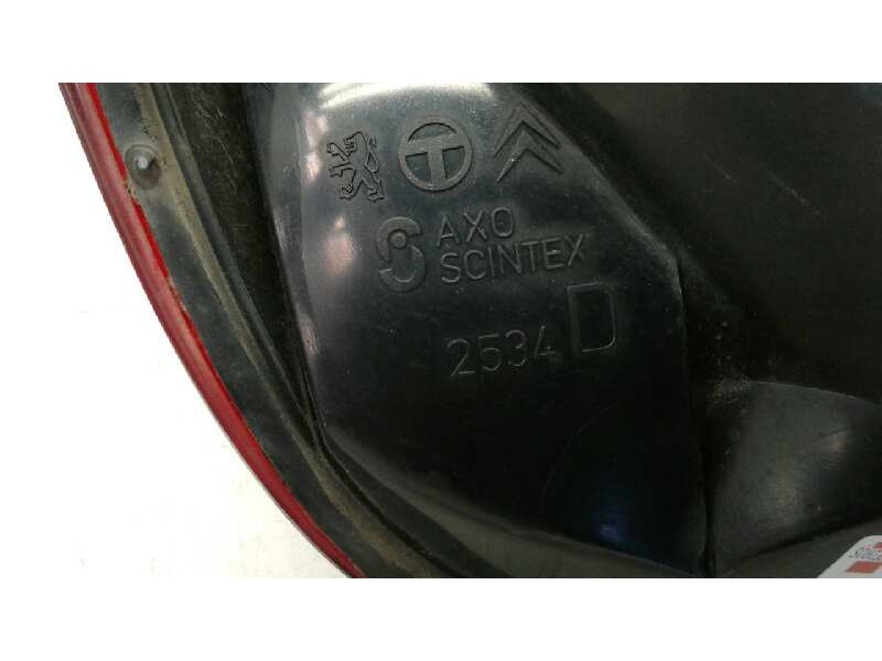 Recambio de piloto trasero derecho para citroen xsara berlina 1.6i 16v exclusive referencia OEM IAM   