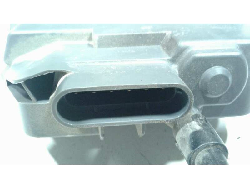 Recambio de cerradura puerta trasera izquierda para citroen c3 1.4 16v sensodrive sx plus referencia OEM IAM 45Y05  