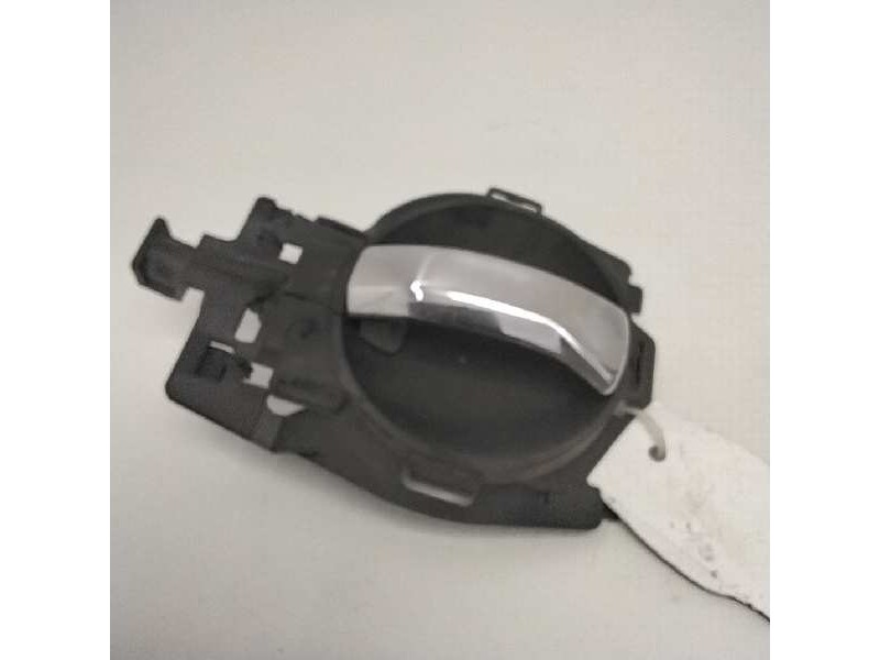 Recambio de maneta interior delantera derecha para citroen c3 1.4 16v sensodrive sx plus referencia OEM IAM   