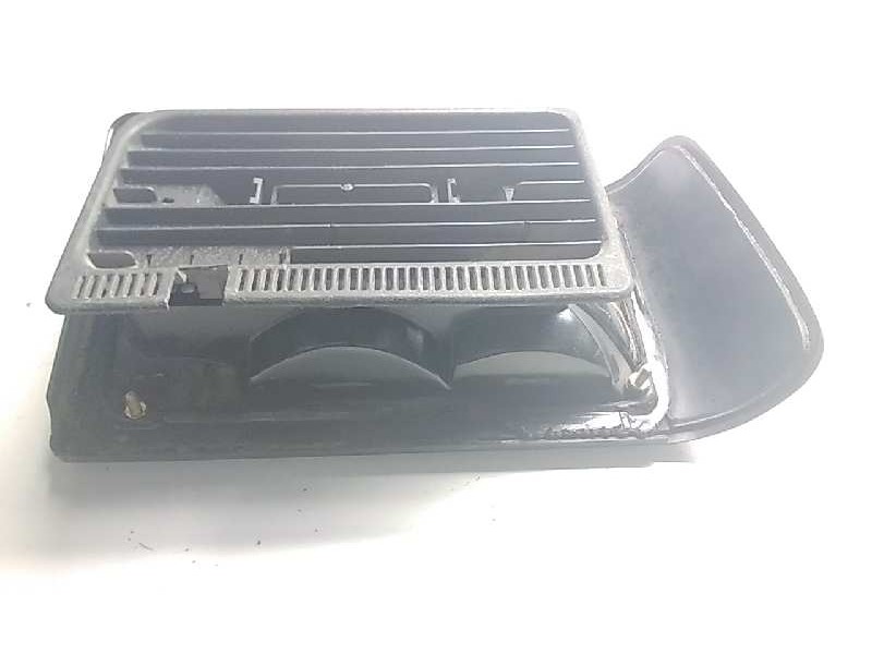 Recambio de piloto trasero izquierdo para volvo serie 440 glt injektion referencia OEM IAM 296701463500  