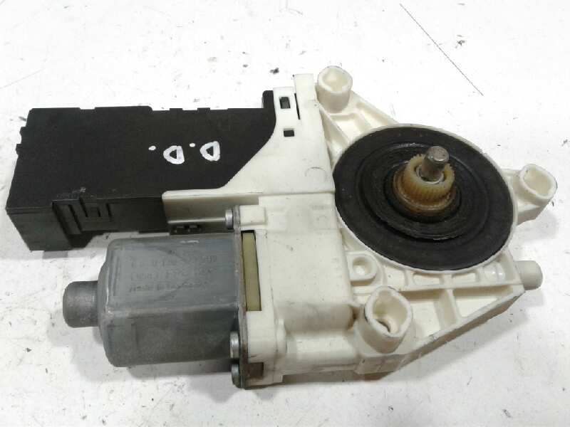 Recambio de motor elevalunas delantero derecho para peugeot 407 st confort pack referencia OEM IAM   