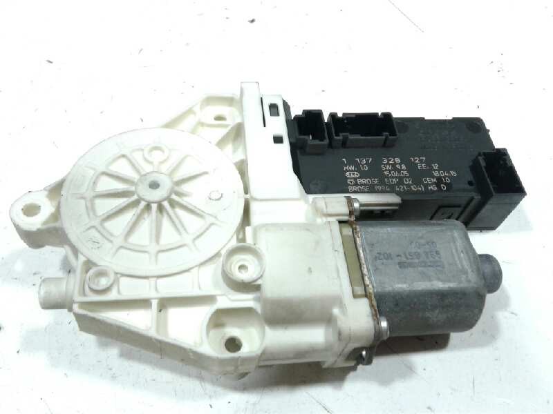 Recambio de motor elevalunas delantero derecho para peugeot 407 st confort pack referencia OEM IAM   