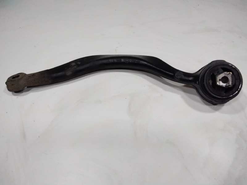 Recambio de brazo suspension inferior delantero derecho para bmw x5 (e53) 3.0d referencia OEM IAM 31126760276  