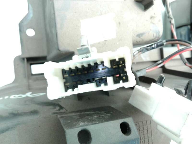 Recambio de apoyabrazos central para nissan navara pick-up (d40m) 2.5 dci cat referencia OEM IAM   