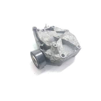 Recambio de soporte compresor de aire acondicionado para opel vectra c caravan elegance referencia OEM IAM   