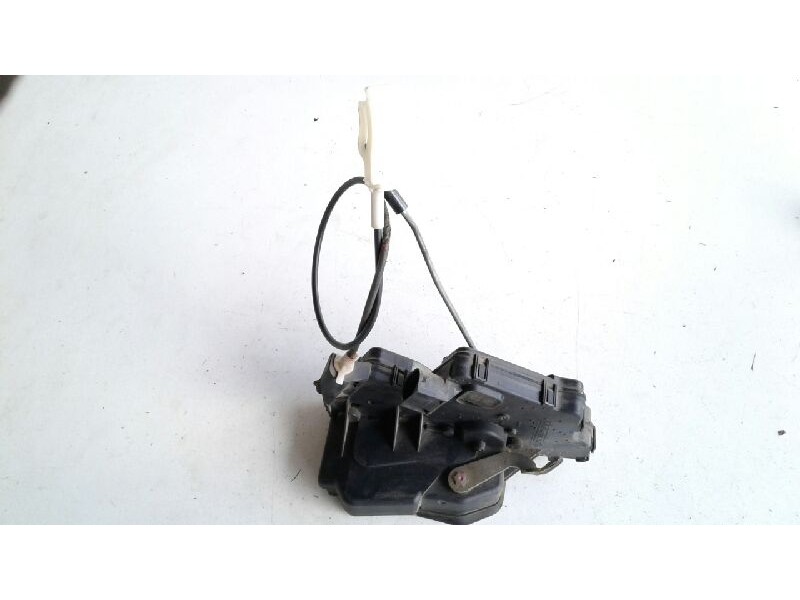 Recambio de cerradura puerta trasera izquierda para bmw serie 3 berlina (e46) 320d referencia OEM IAM   