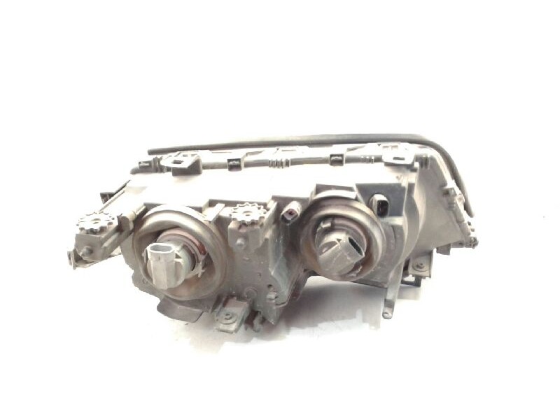 Recambio de faro izquierdo para bmw serie 3 berlina (e46) 320d referencia OEM IAM 0301089205L  