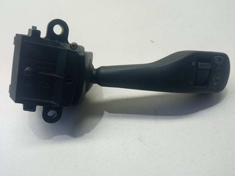 Recambio de mando limpia para bmw serie 3 berlina (e46) 320d referencia OEM IAM 61318363664  
