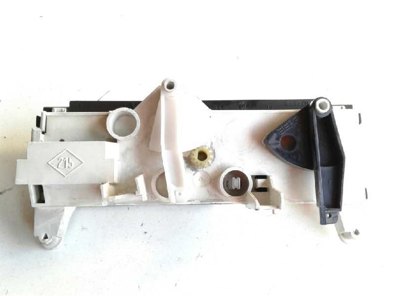 Recambio de mando climatizador para renault kangoo (f/kc0) authentique 4x4 referencia OEM IAM E2702160  