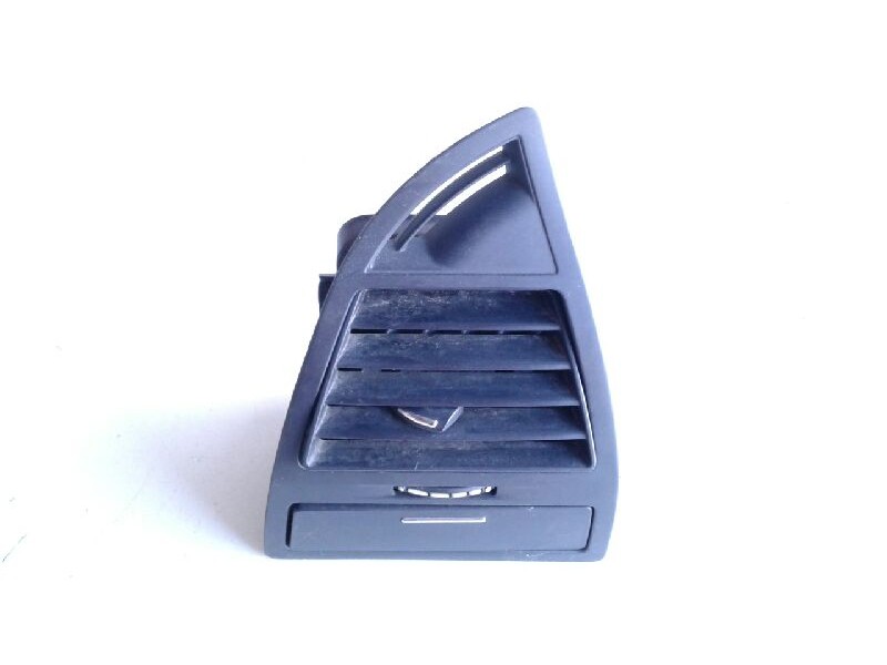 Recambio de aireador derecho para citroen c4 berlina vtr plus referencia OEM IAM 9646337977  