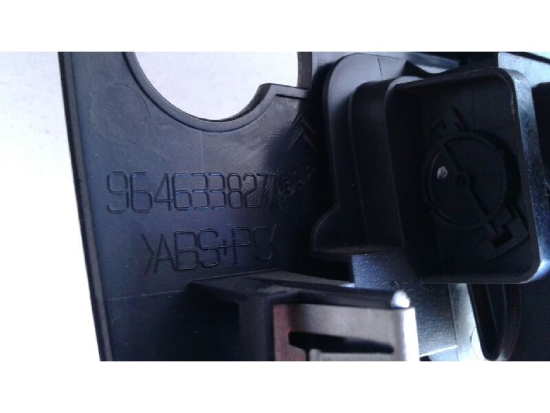 Recambio de aireador central para citroen c4 berlina vtr plus referencia OEM IAM 964338277  