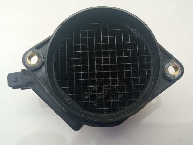 Recambio de caudalimetro para renault megane i classic (la0) 1.9 dti rn (laon) referencia OEM IAM 7700105010B  