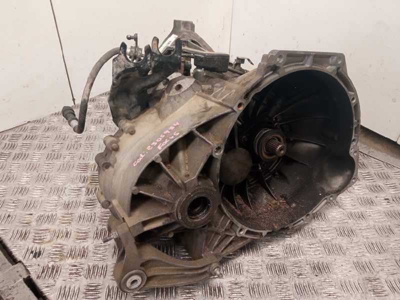 Recambio de caja cambios para ford focus berlina (cap) ambiente (d) referencia OEM IAM 4MSR7002YA  