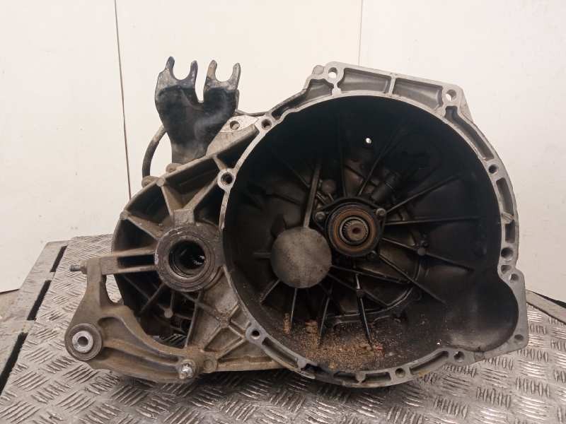 Recambio de caja cambios para ford focus berlina (cap) ambiente (d) referencia OEM IAM 4MSR7002YA  