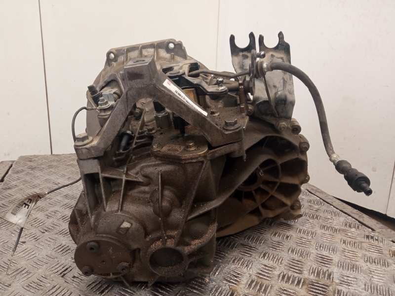 Recambio de caja cambios para ford focus berlina (cap) ambiente (d) referencia OEM IAM 4MSR7002YA  