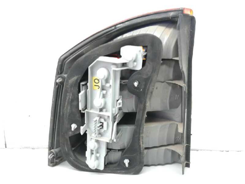 Recambio de piloto trasero derecho para opel vectra c berlina comfort referencia OEM IAM 1222690  