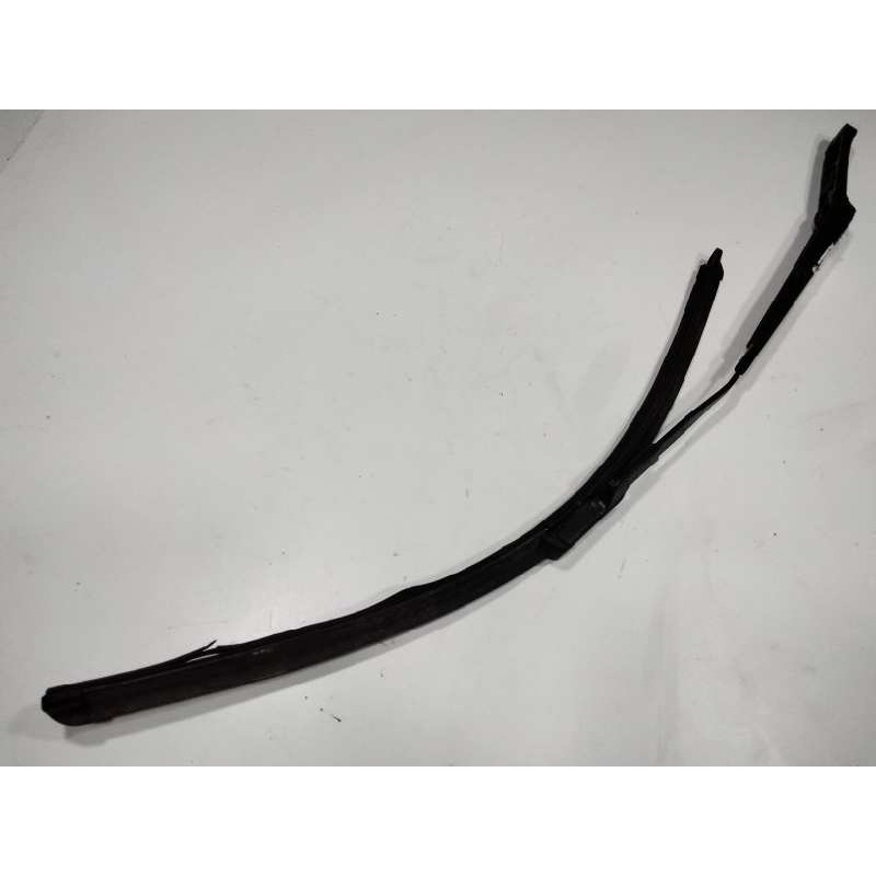 Recambio de brazo limpia delantero derecho para opel astra j lim. cosmo referencia OEM IAM 140462  