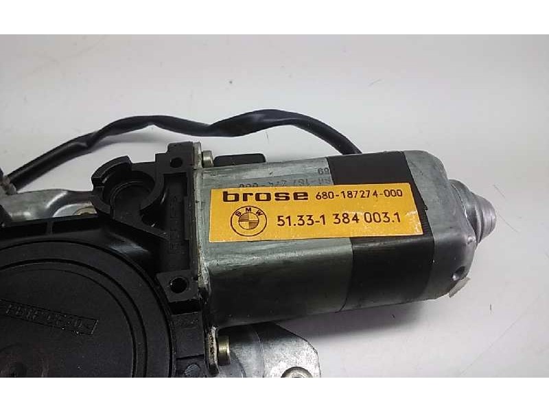 Recambio de elevalunas delantero derecho para bmw serie 5 berlina (e34) 518i referencia OEM IAM 13840031  