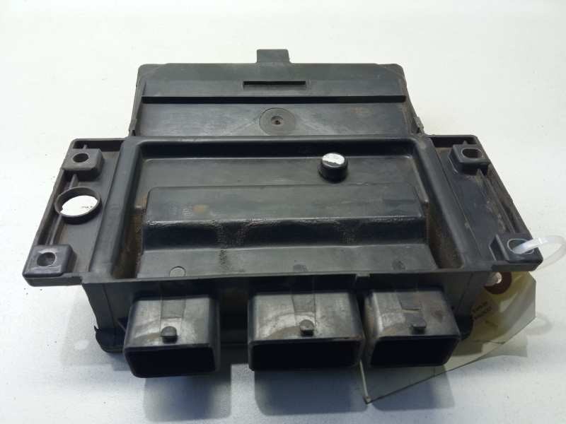 Recambio de centralita motor uce para renault clio ii fase ii (b/cb0) community referencia OEM IAM   