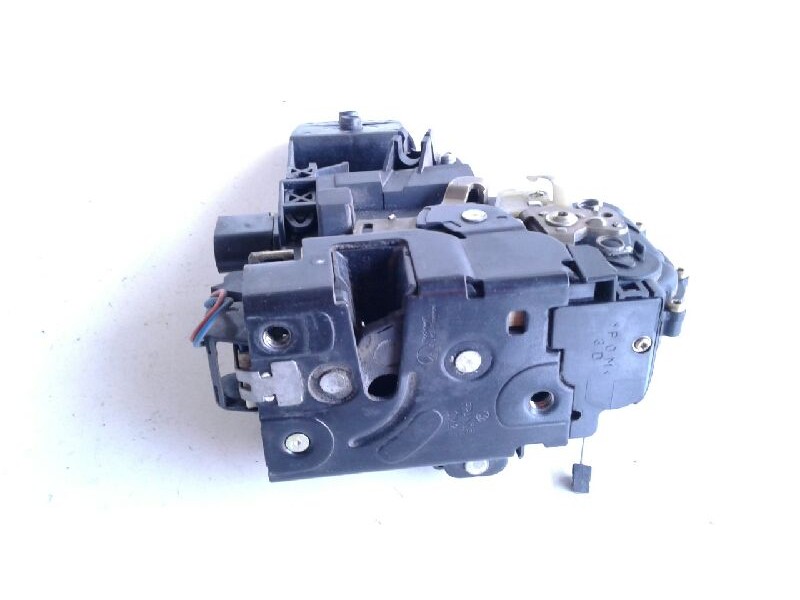 Recambio de cerradura puerta delantera derecha para volkswagen passat variant (3b5) 1.9 tdi referencia OEM IAM   