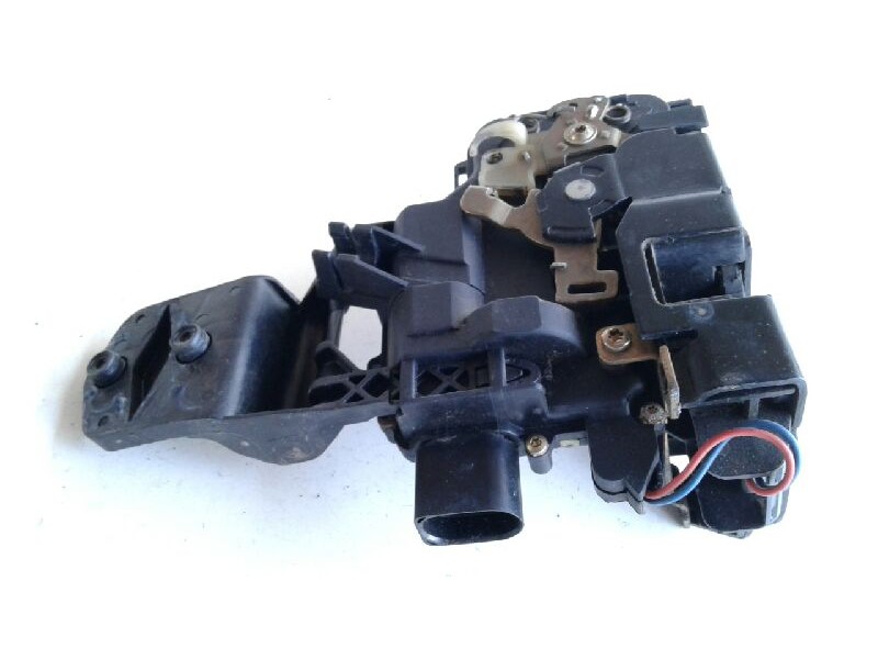 Recambio de cerradura puerta delantera derecha para volkswagen passat variant (3b5) 1.9 tdi referencia OEM IAM   