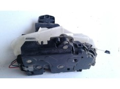 Recambio de cerradura puerta trasera izquierda para volkswagen passat variant (3b5) 1.9 tdi referencia OEM IAM    2