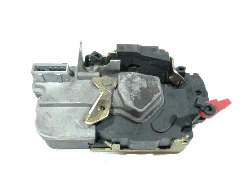 Recambio de cerradura puerta trasera derecha para citroen xsara berlina 2.0 hdi exclusive (66kw) referencia OEM IAM 913884  