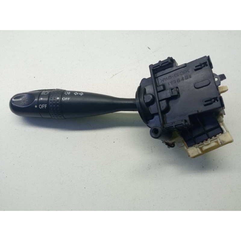 Recambio de mando intermitentes para toyota corolla (e12) 2.0 d-4d linea luna berlina referencia OEM IAM   