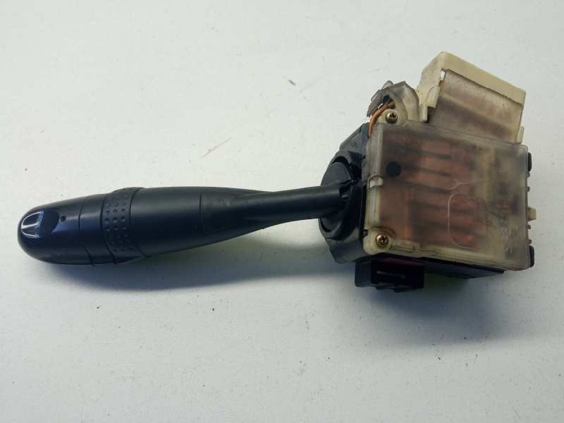 Recambio de mando intermitentes para toyota corolla (e12) 2.0 d-4d linea luna berlina referencia OEM IAM   