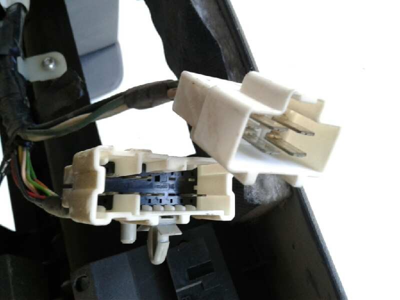 Recambio de apoyabrazos central para nissan pathfinder (r50) referencia OEM IAM   