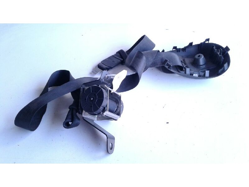 Recambio de cinturon seguridad trasero central para mini countryman (r60) one d referencia OEM IAM 618014900C  