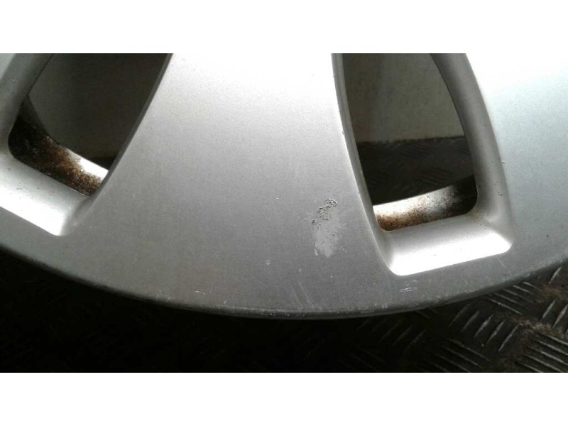 Recambio de llanta aluminio para audi a4 berlina (8e) 2.0 tdi 16v (103kw) referencia OEM IAM 165TORNILLOS  