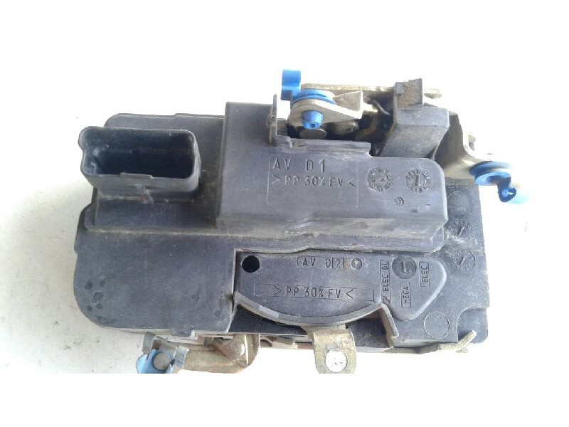 Recambio de cerradura puerta delantera derecha para citroen berlingo 1.9 600 d furg. referencia OEM IAM 9136P7  