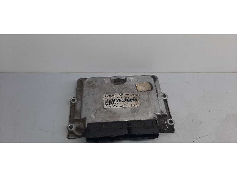 Recambio de centralita motor uce para fiat stilo (192) 1.9 jtd / 1.9 jtd 115 active referencia OEM IAM 0281010337  