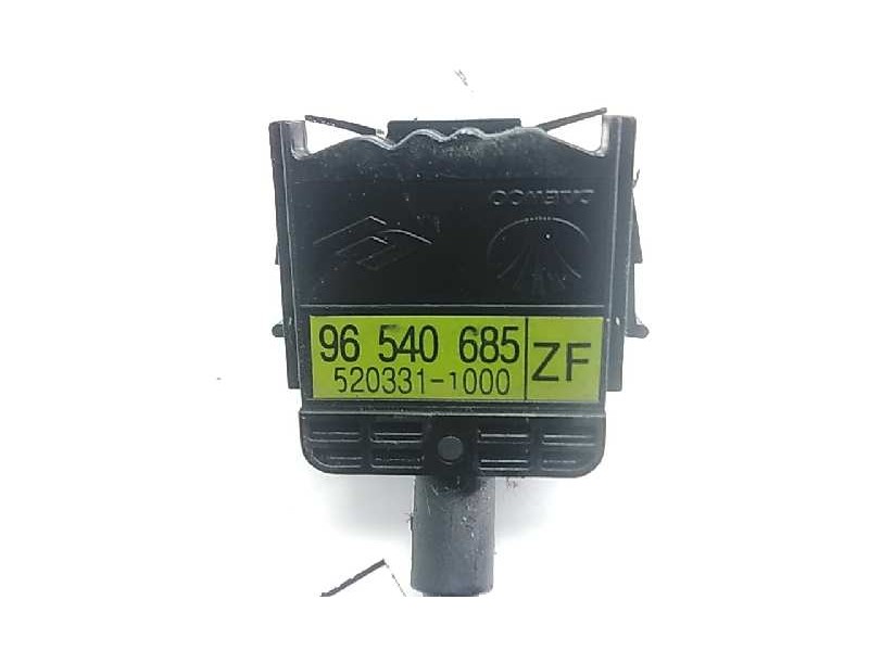 Recambio de mando limpia para chevrolet kalos 1.4 se referencia OEM IAM 96540685  