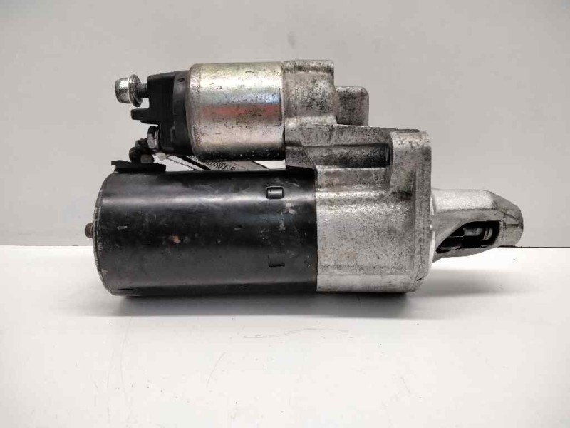 Recambio de motor arranque para mercedes clase c (w203) familiar c 230 t (203.252) referencia OEM IAM 0001108403 A0061510501 