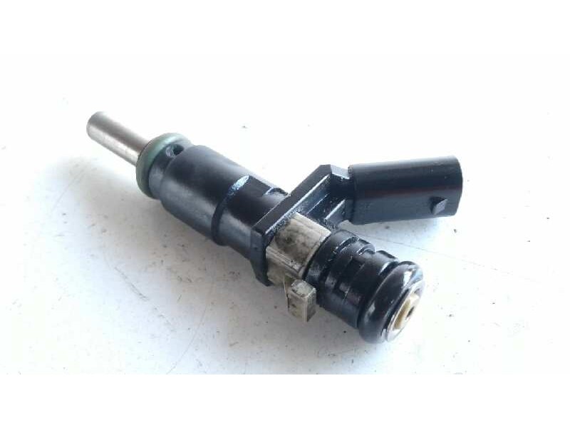 Recambio de inyector para mercedes clase c (w203) familiar c 230 t (203.252) referencia OEM IAM 6152B1076  